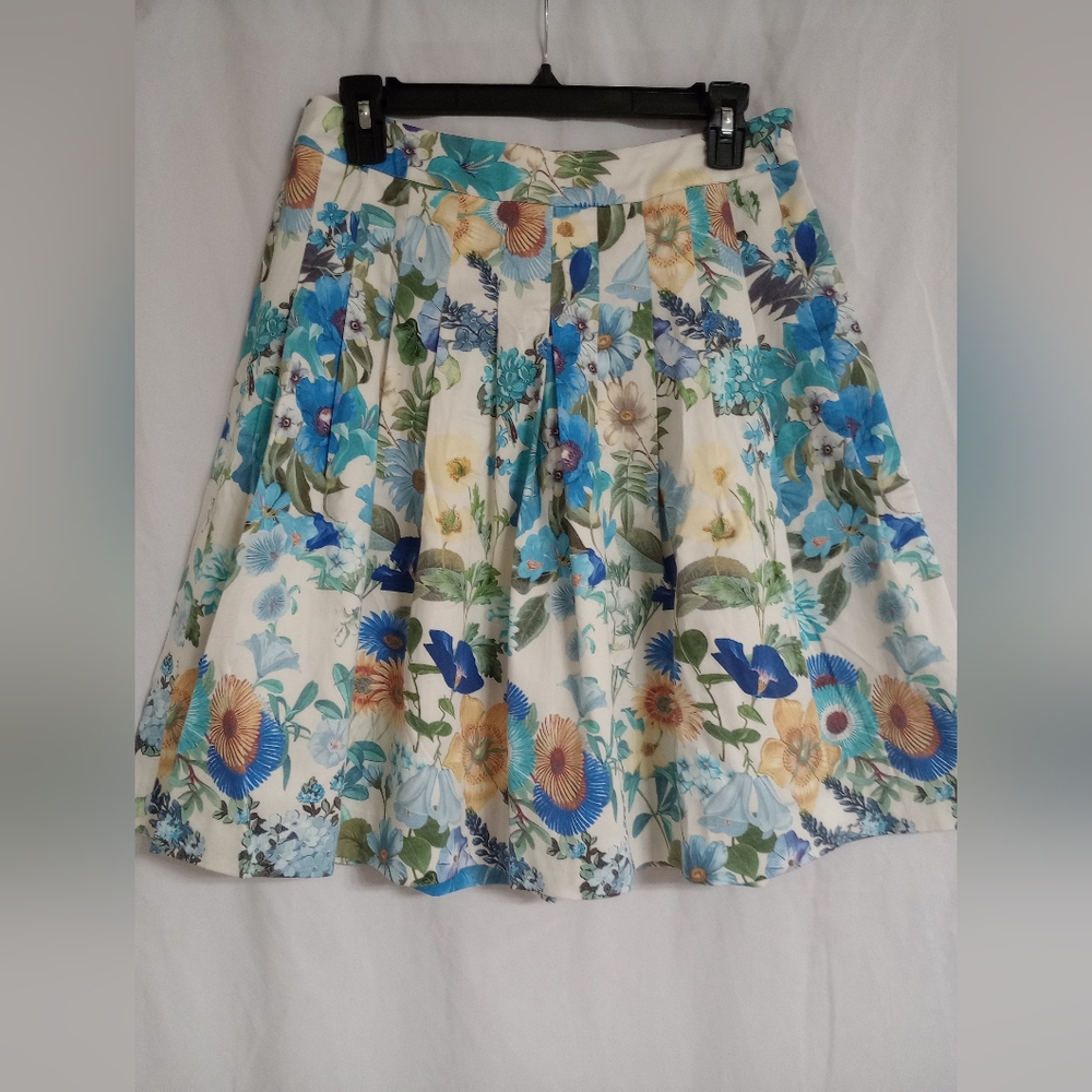 Talbots Blue Midi Floral Skirt with Pleats